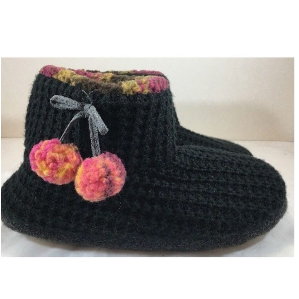 NWT Cuddl Duds Fleece Ankle Bootie Dark Brown 5/6